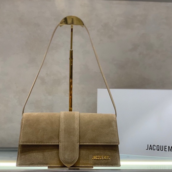 Jacquemus Handbags - ✨✨Jacquemus Shoulder Bag 💥💥
